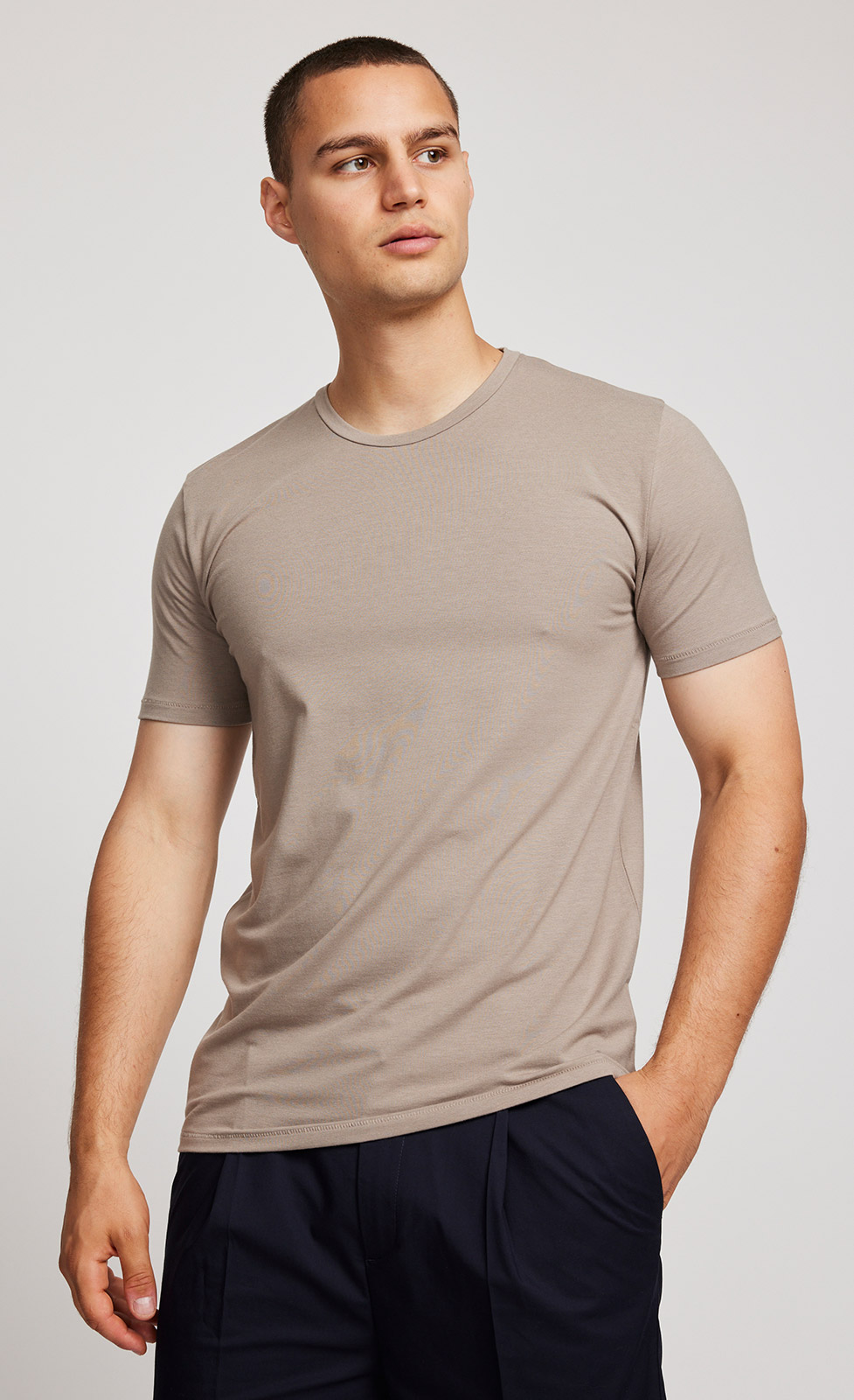 Hero - T-Shirt aus Baumwolle-Modal-Mix